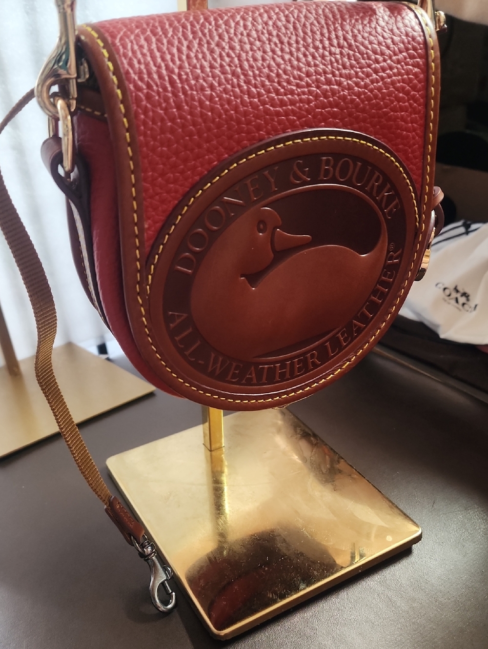 Dooney & Bourke Red Pebbled Leather Crossbody Saddle Bag Like New - Picture 3 of 16